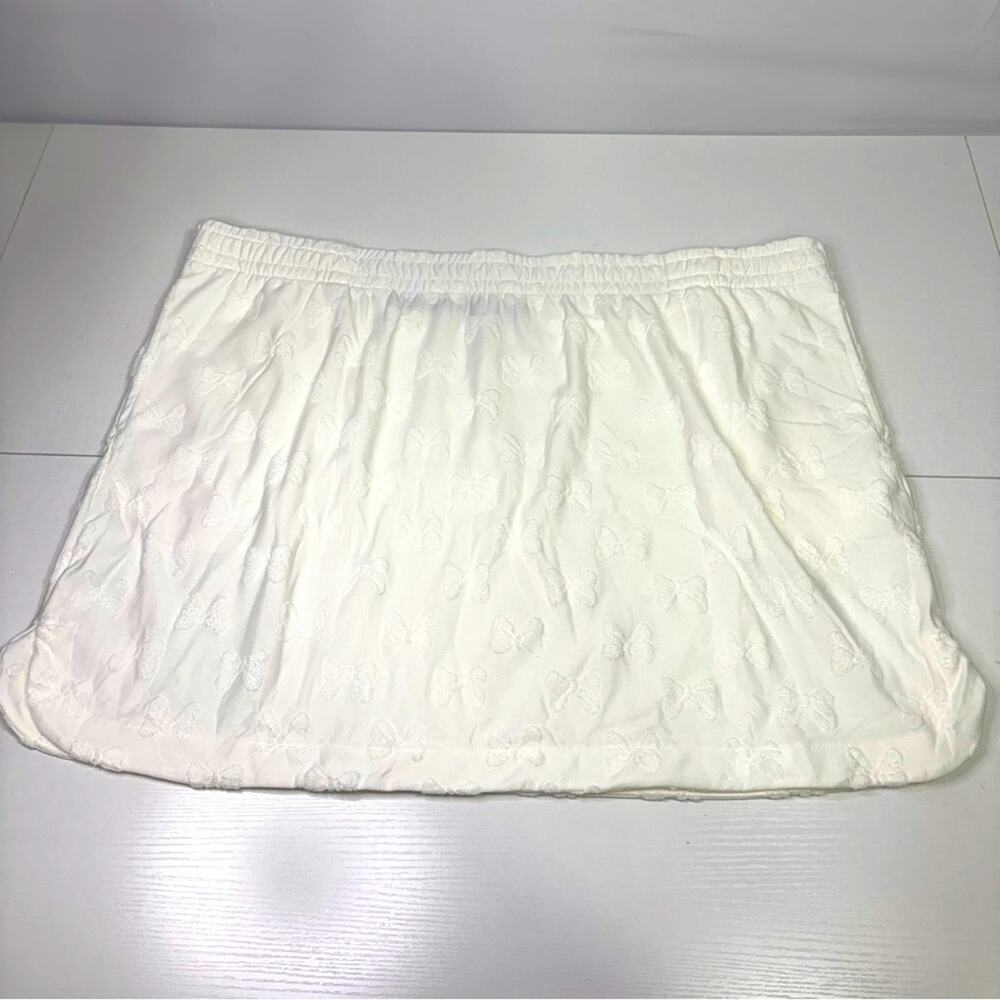 NWT Disney Minnie Mouse White Bows Textured Skirt Size XL UU0904
